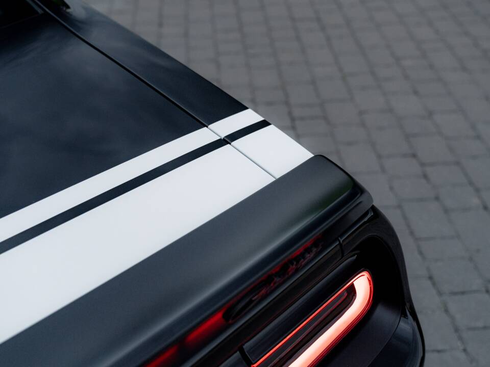 Image 56/86 of Dodge Challenger SRT "Black Ghost" (2023)