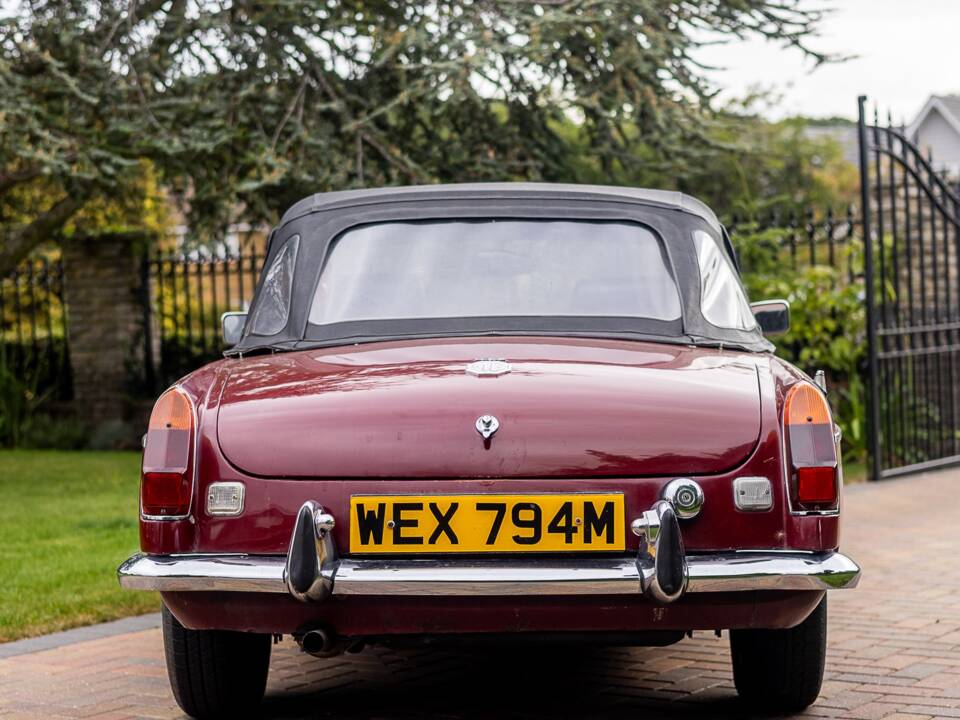 Obraz 8/48 pojazdu MG MGB (1973)