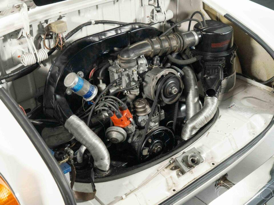Imagen 5/19 de Volkswagen Karmann Ghia 1600 (1973)