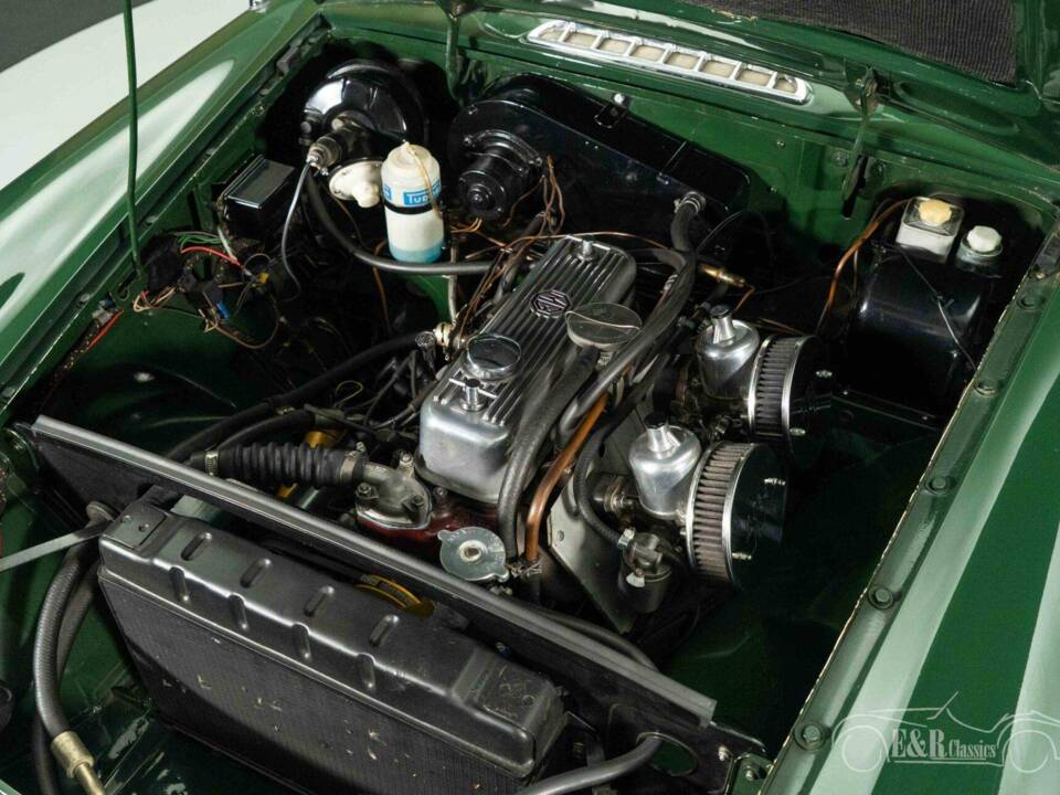 Image 19/19 de MG MGB (1966)