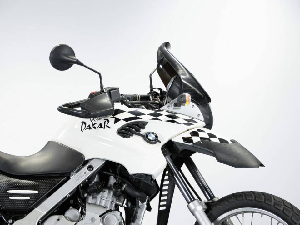 Bild 41/50 von BMW F 650 GS (2000)