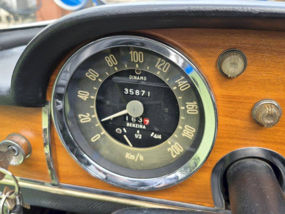Image 24/74 of FIAT 1500 S (1960)