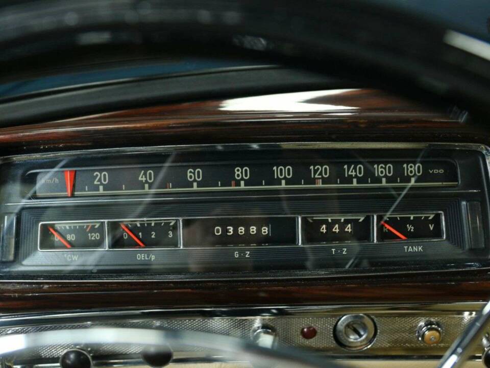 Afbeelding 18/50 van Mercedes-Benz 220 S Cabriolet (1957)