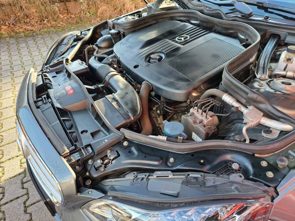 Afbeelding 31/32 van Mercedes-Benz E 220 BlueTEC (2016)