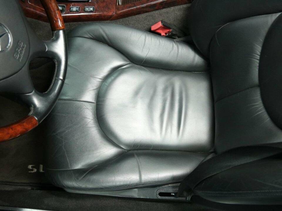 Immagine 12/30 di Mercedes-Benz SL 600 (2001)