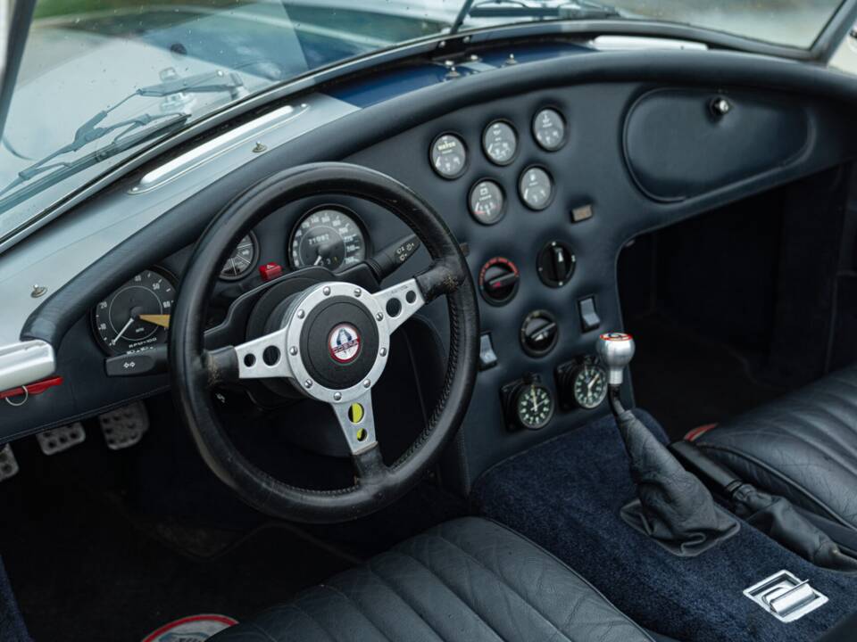 Image 36/50 of AC Cobra Mk IV (1987)