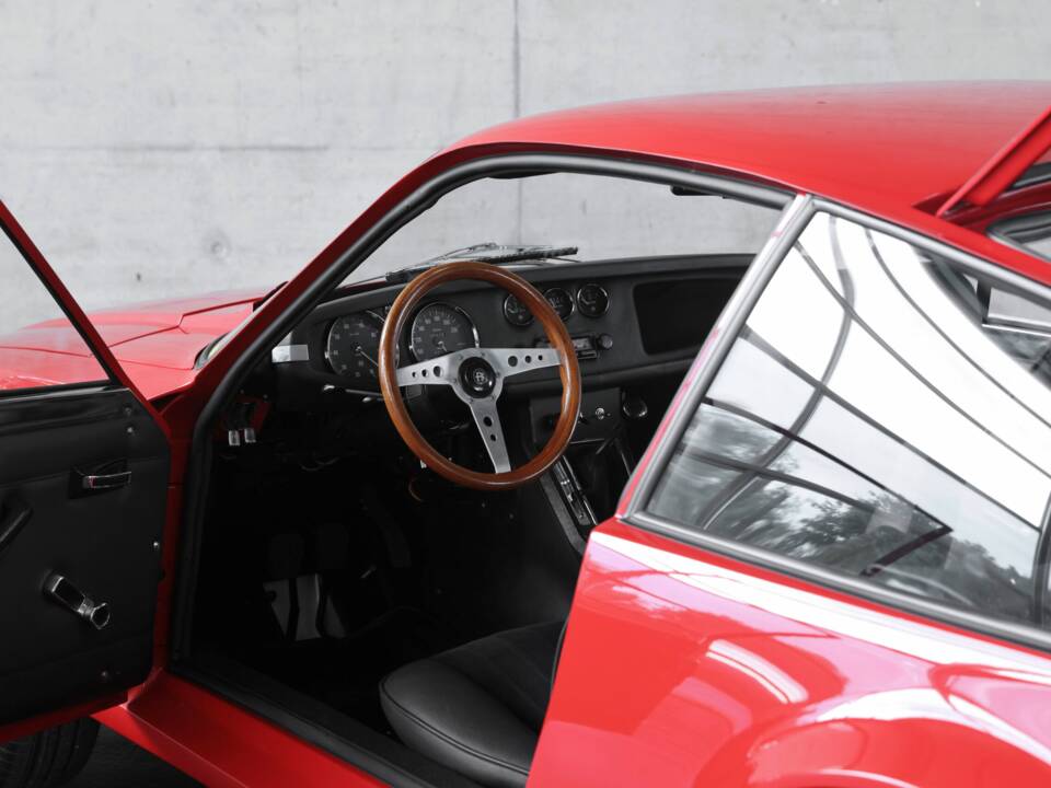 Image 22/50 of Alfa Romeo Junior Zagato GT 1300 (1972)
