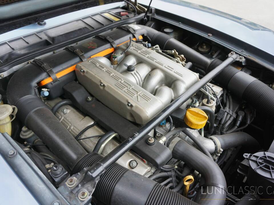 Immagine 44/46 di Porsche 928 S4 (1988)