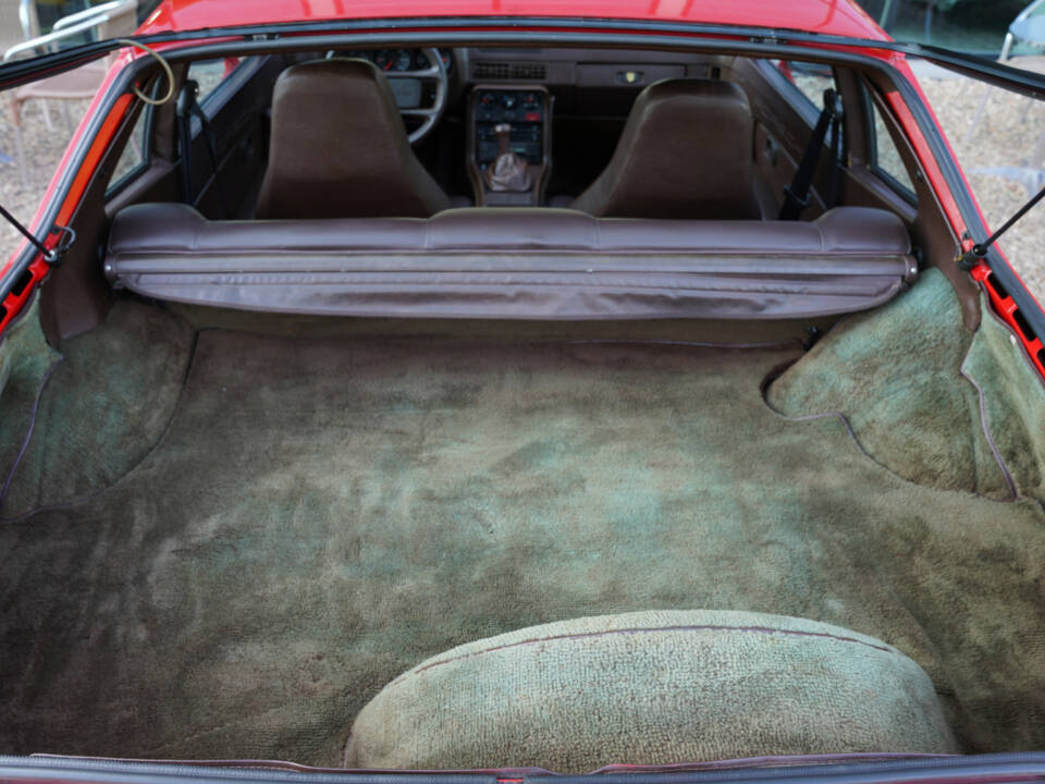 Image 50/50 of Porsche 924 (1981)