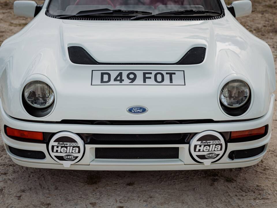 Image 13/50 of Ford Sierra RS Cosworth (1987)