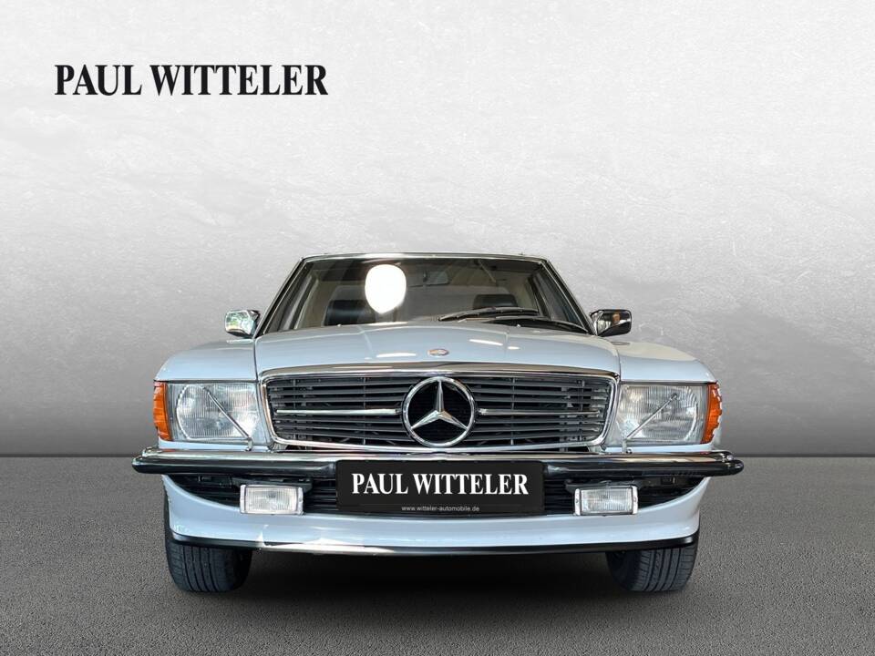 Image 2/25 de Mercedes-Benz 420 SL (1986)