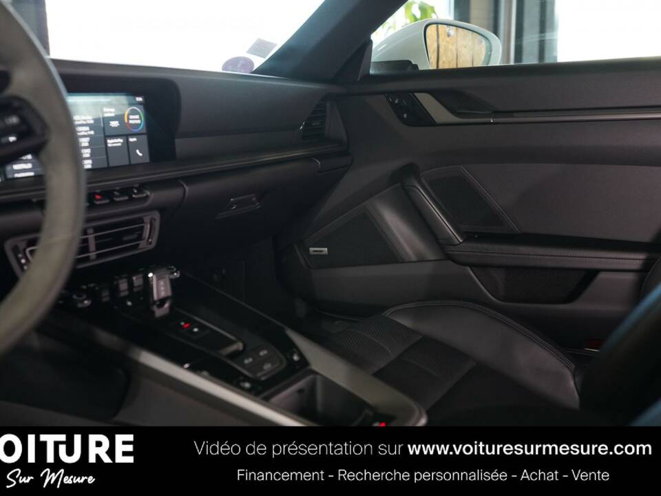 Image 12/40 of Porsche 911 Carrera (2021)