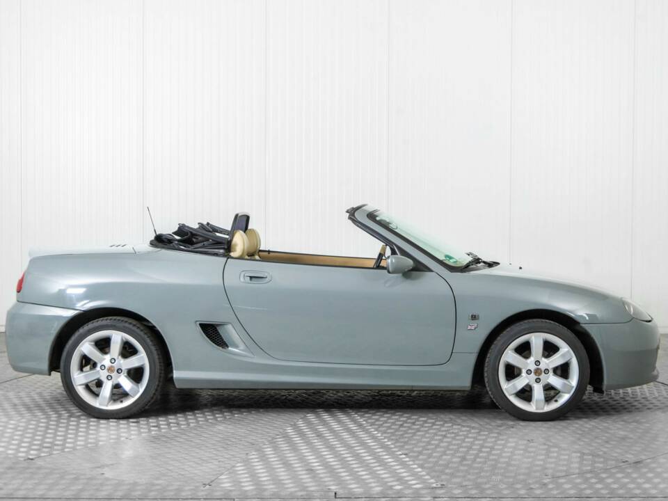 Image 10/49 of MG TF 135 (2002)