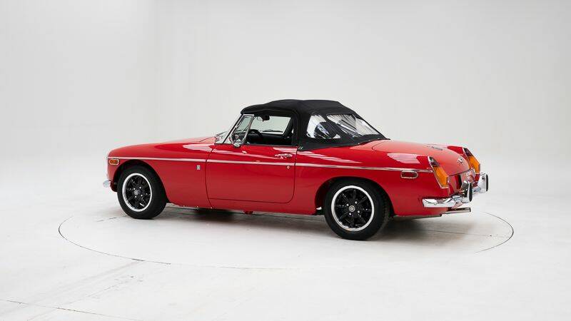 Image 14/15 of MG MGB (1971)