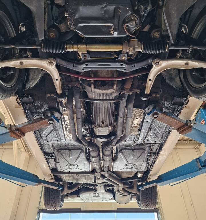Image 46/70 of BMW M3 (1990)