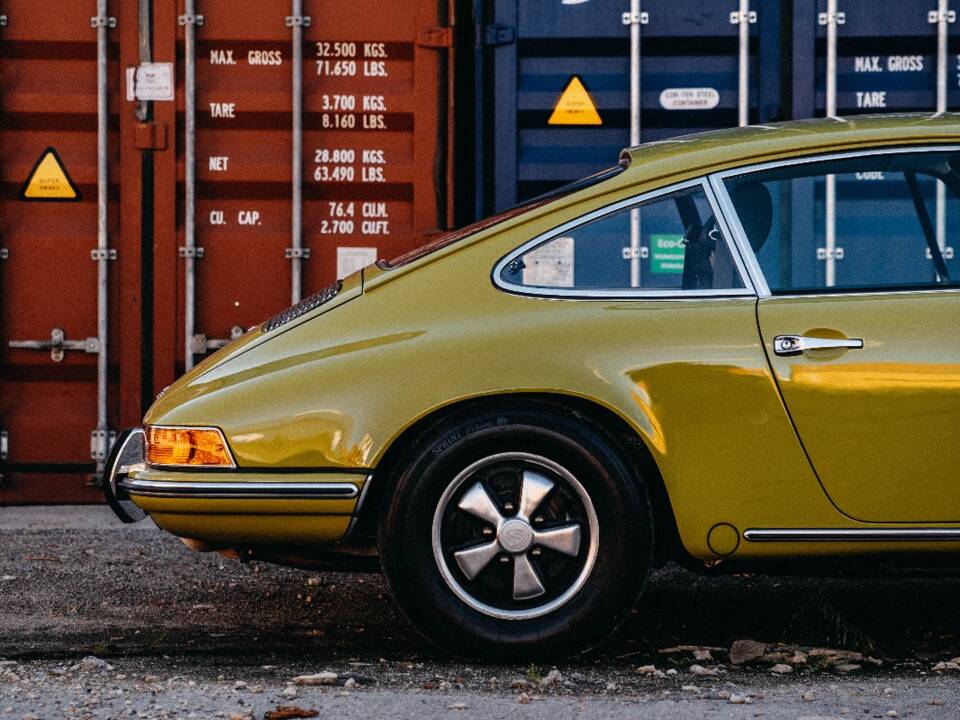 Image 25/32 de Porsche 911 2.0 T (1969)