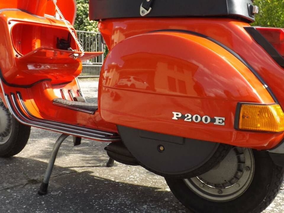 Imagen 34/50 de Piaggio Vespa P 200 E (1982)