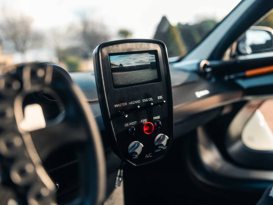 Image 18/24 of McLaren Senna GTR (2019)