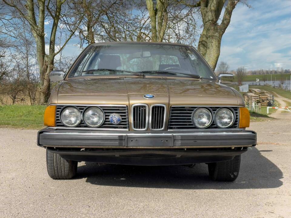 Bild 3/8 von BMW 633 CSi (1981)