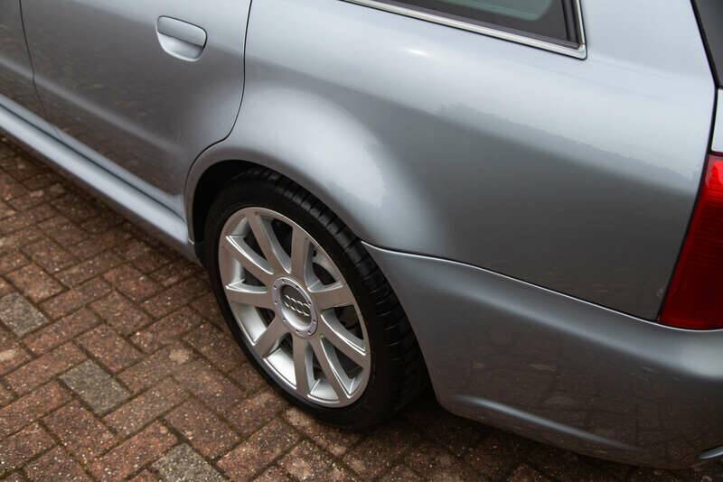 Bild 49/50 von Audi RS4 Avant (2001)