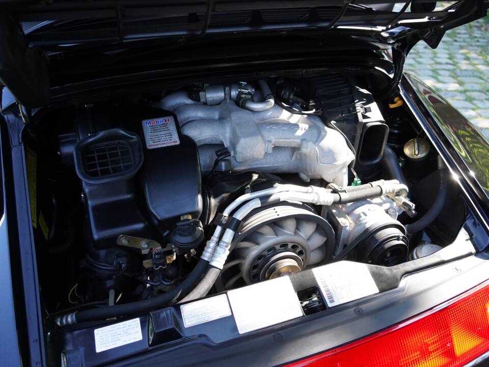 Bild 14/17 von Porsche 911 Carrera (1998)