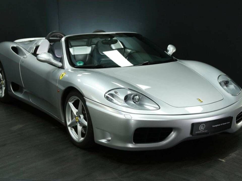 Immagine 8/50 di Ferrari 360 Spider (2003)