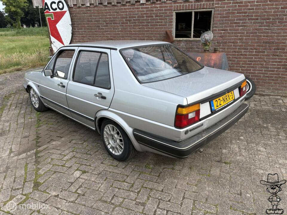 Bild 12/31 von Volkswagen Jetta 2,0 (1984)