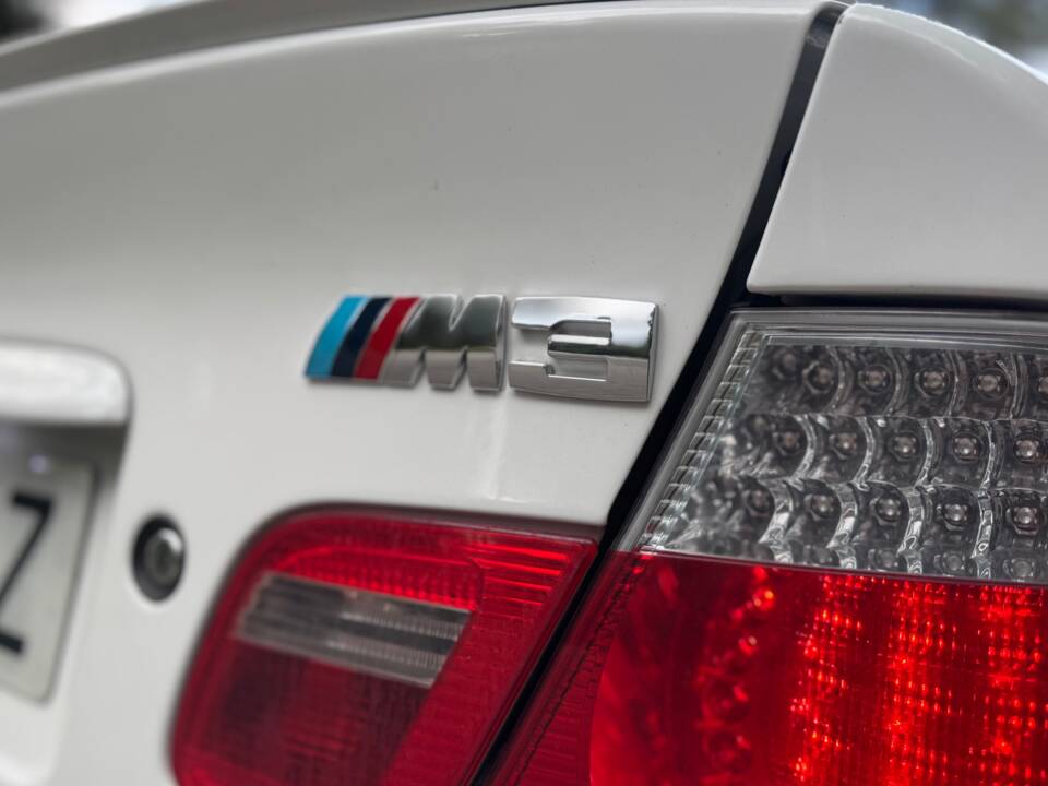 Bild 15/80 von BMW M3 (2001)