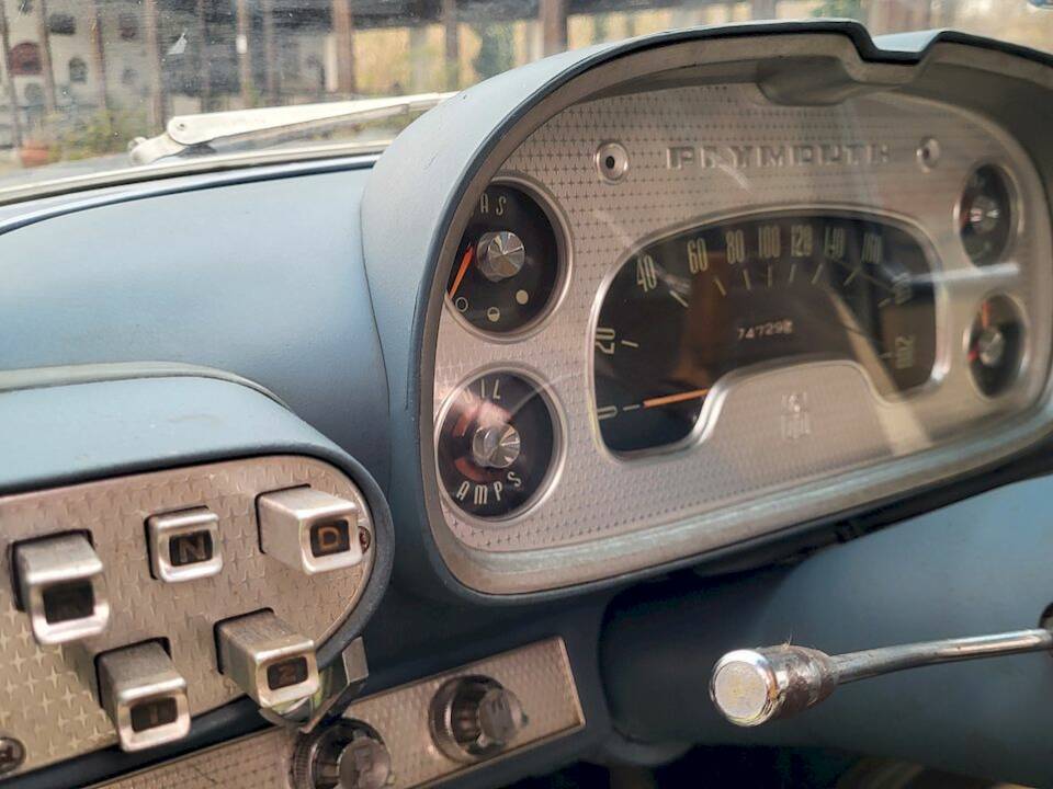 Bild 37/79 von Plymouth Sport Suburban (1958)