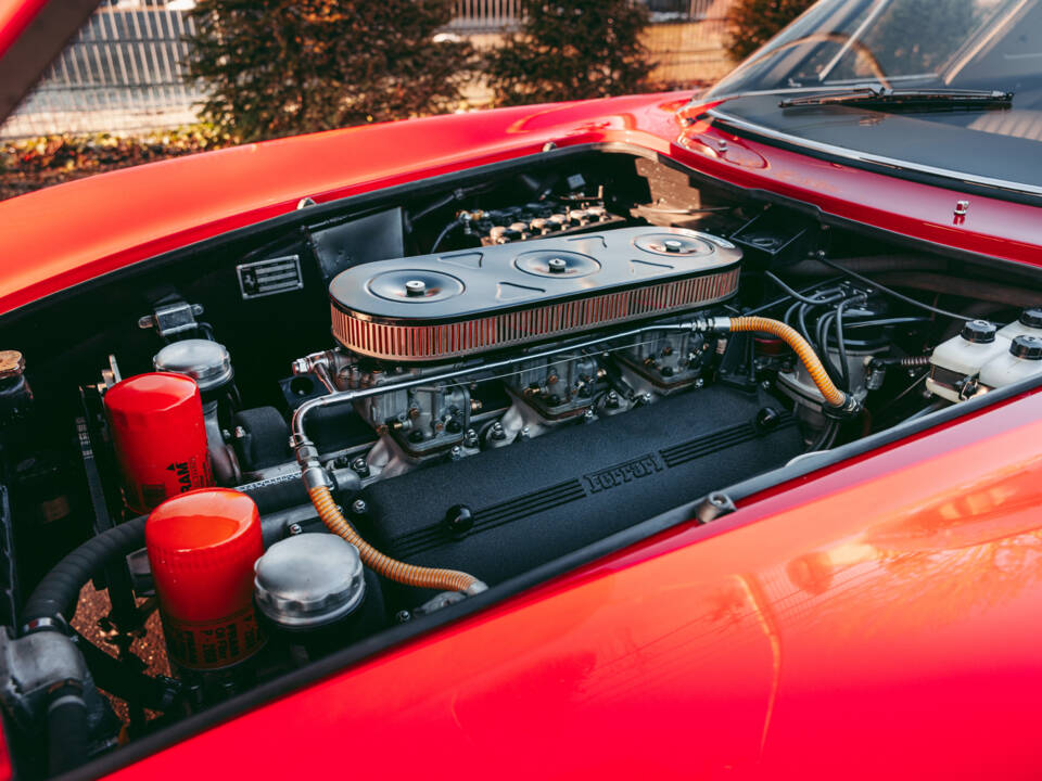 Image 8/10 of Ferrari 275 GTB (1965)