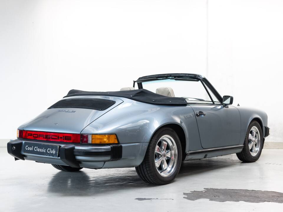 Imagen 6/32 de Porsche 911 SC 3.0 (1983)