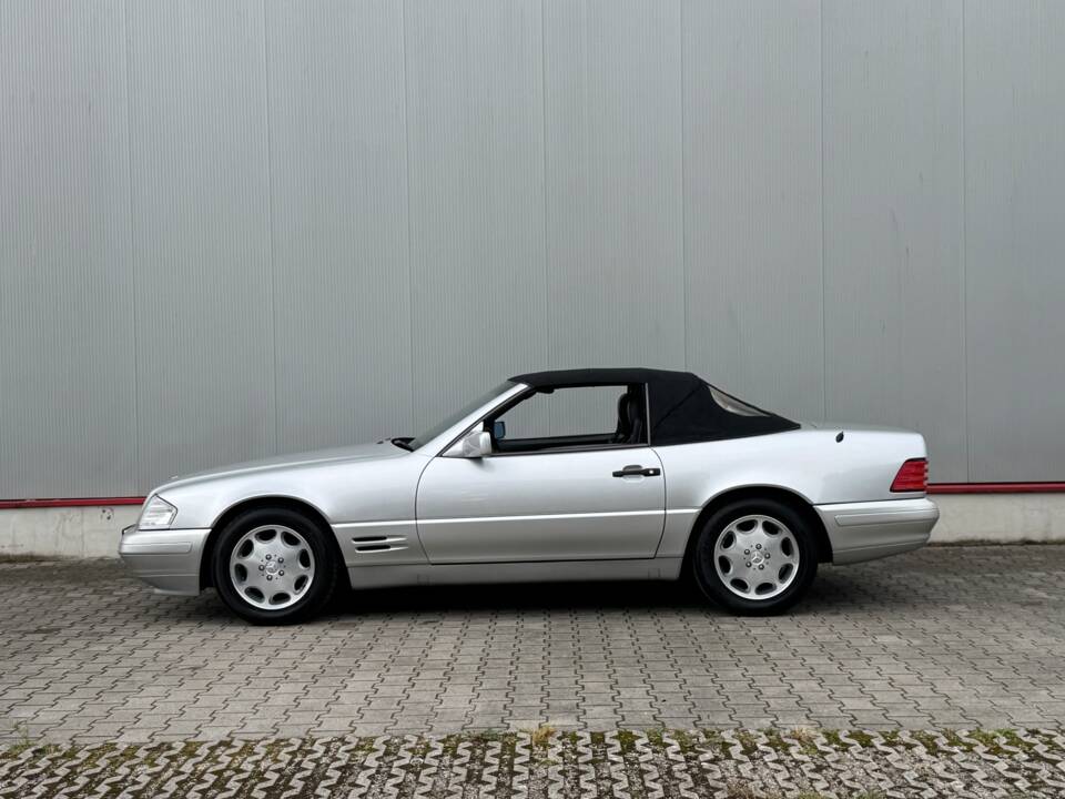 Bild 11/82 von Mercedes-Benz SL 320 (1995)