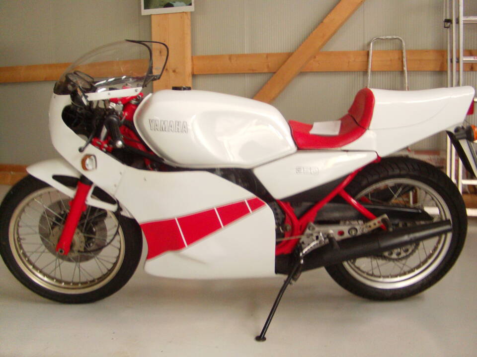 Image 9/9 of Yamaha DUMMY (1980)