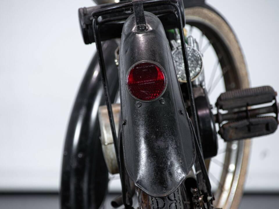 Image 30/50 of Bianchi DUMMY (1957)