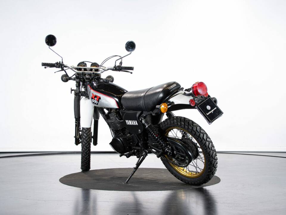 Immagine 2/49 di Yamaha XT 500 (1982)
