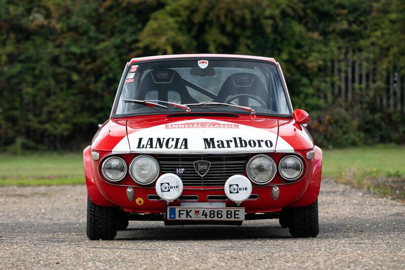 Image 6/44 of Lancia Fulvia Rallye HF 1.6 (1970)