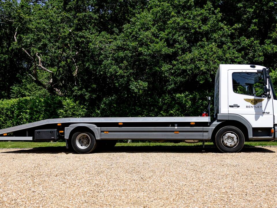 Image 2/31 of Mercedes-Benz Atego 1325 (2009)