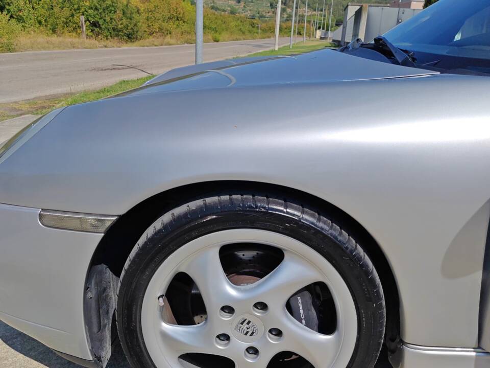 Image 21/50 de Porsche 911 Carrera (1999)