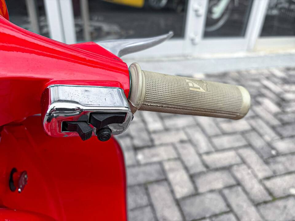 Image 7/27 of Piaggio Vespa 90 SS (1965)