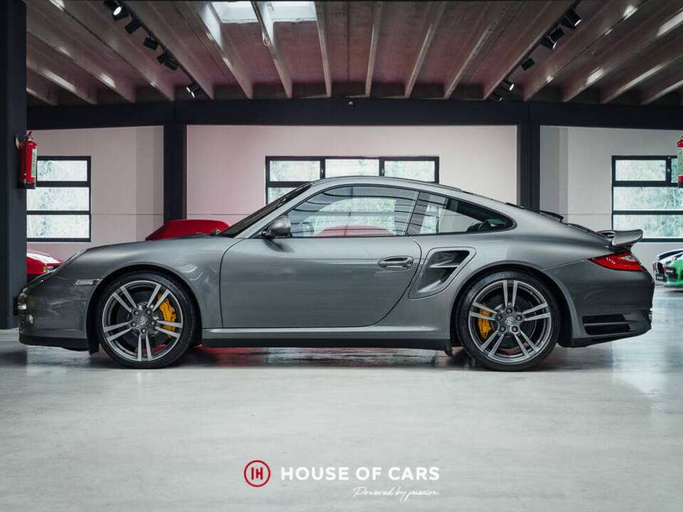 Bild 10/24 von Porsche 911 Turbo S (2011)