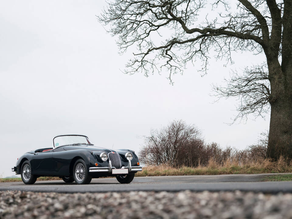 Image 15/19 de Jaguar XK 150 3.4 S OTS (1958)