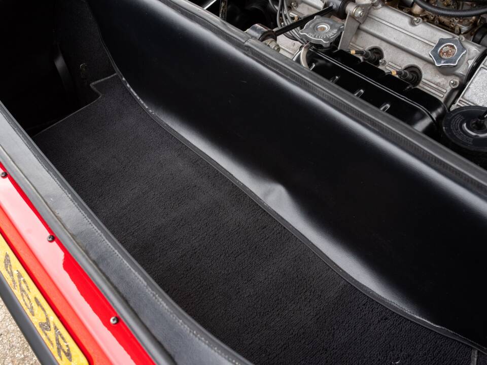 Image 47/50 of Ferrari 308 GTB (1976)