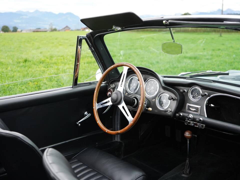 Imagen 2/32 de Aston Martin DB 2/4 Mk III (1959)