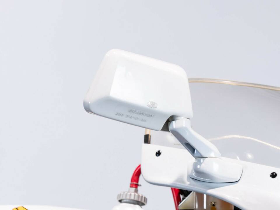 Afbeelding 48/50 van Honda VFR 750R RC 30 (1989)