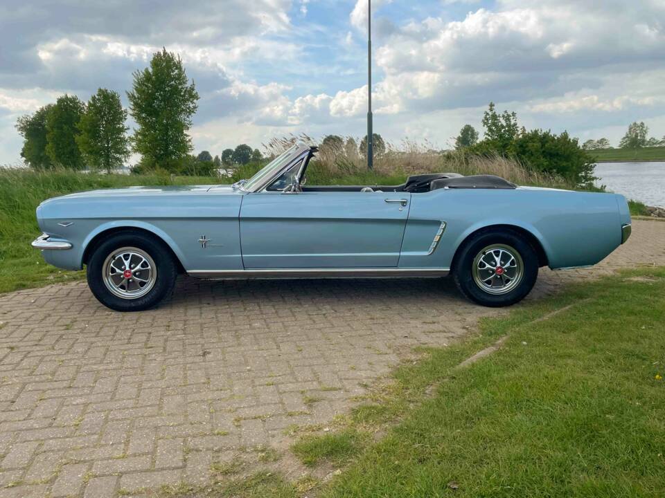 Image 2/6 of Ford Mustang 289 (1965)