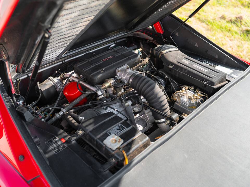 Afbeelding 41/43 van Ferrari 308 GTBi (1982)