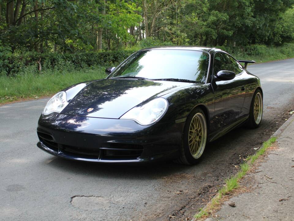 Image 3/16 of Porsche 911 GT3 (2003)