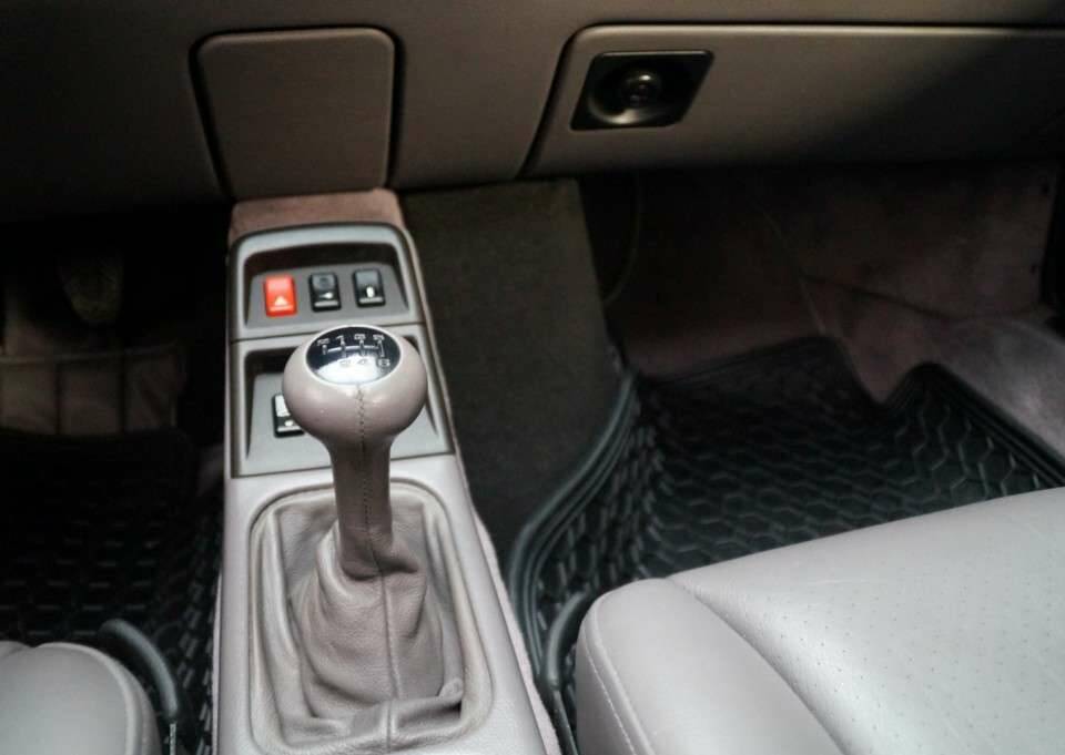 Image 10/50 of Porsche 911 Carrera (1995)