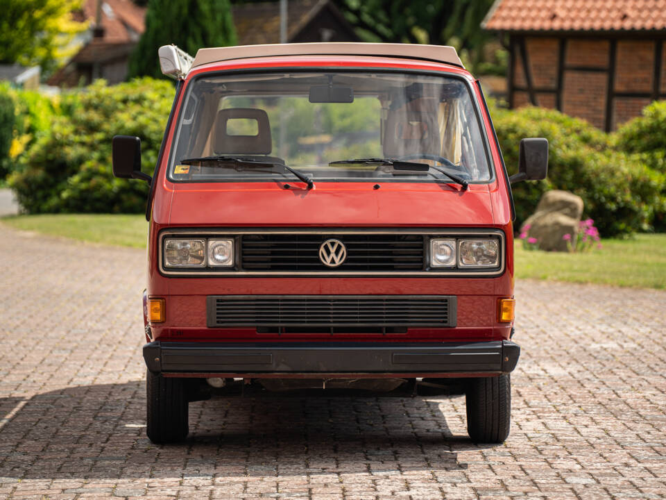 Bild 7/52 von Volkswagen T3 Bus 2.1 (1989)