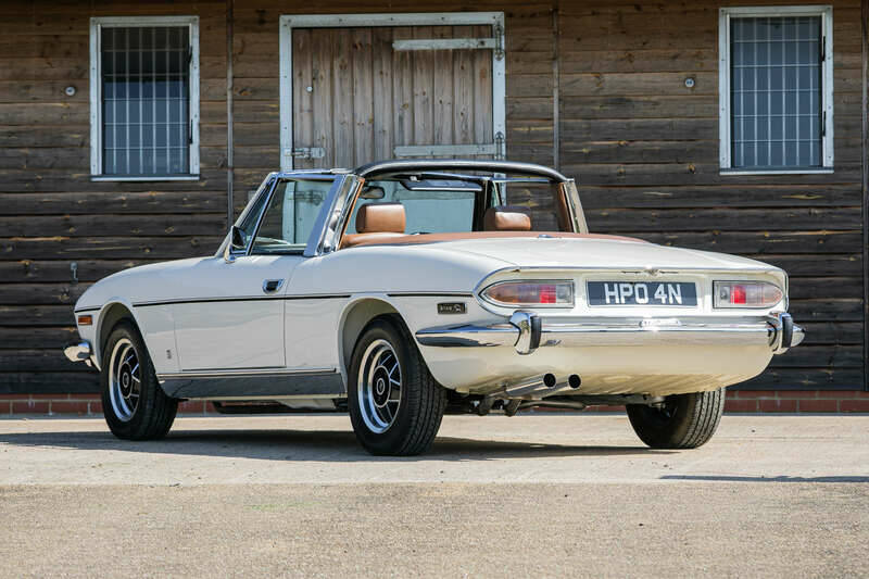 Image 4/47 of Triumph Stag (1975)